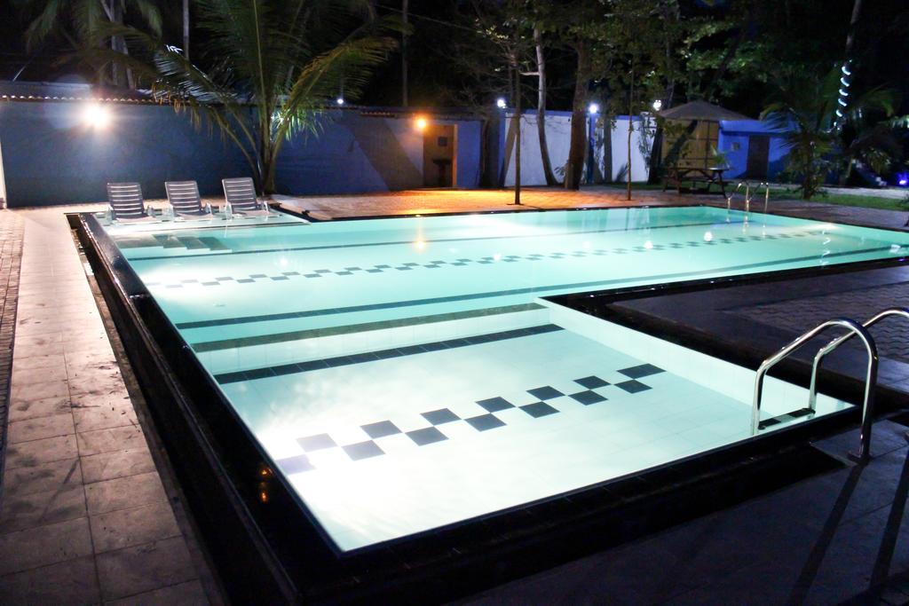 Azzurra Hikkaduwa Villa Exterior photo